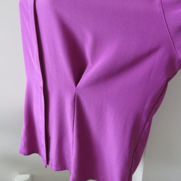 Vintage 1980s Fuschia Blouse With Hidden Buttons And Cinched Waist - Picture 7 of 8